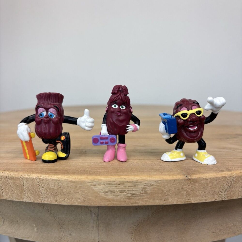 Vtg California Raisins 80s Figures Toy Skateboard Boombox Alotta Style Pink Girl